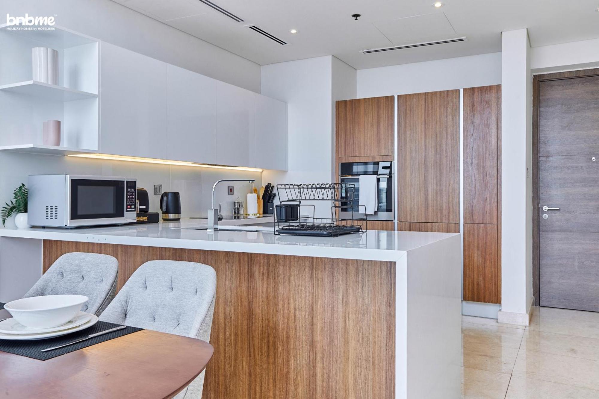 Bnbmehomes - Anwa Apartment Dubai