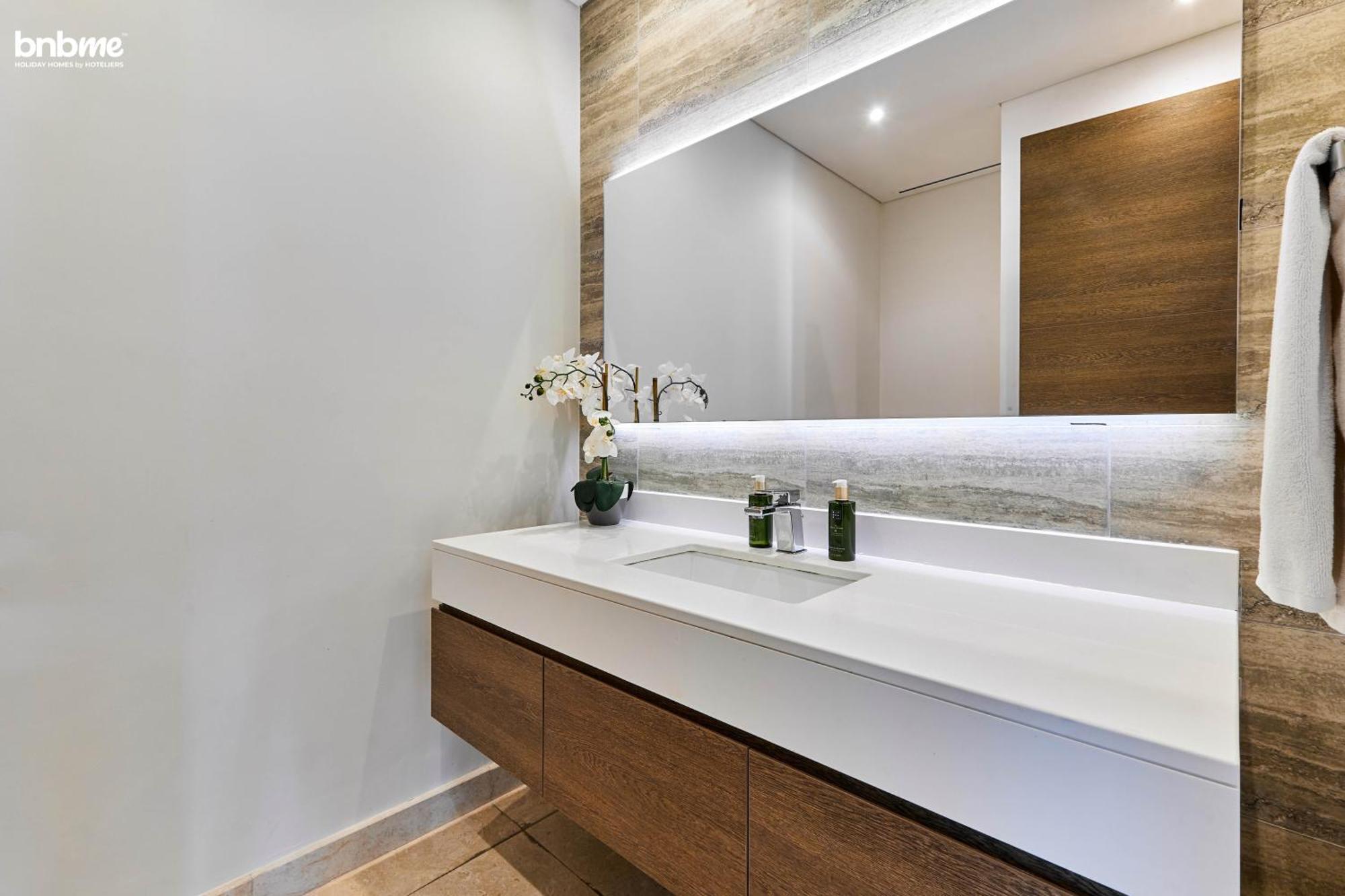 Bnbmehomes - Anwa * Dubai